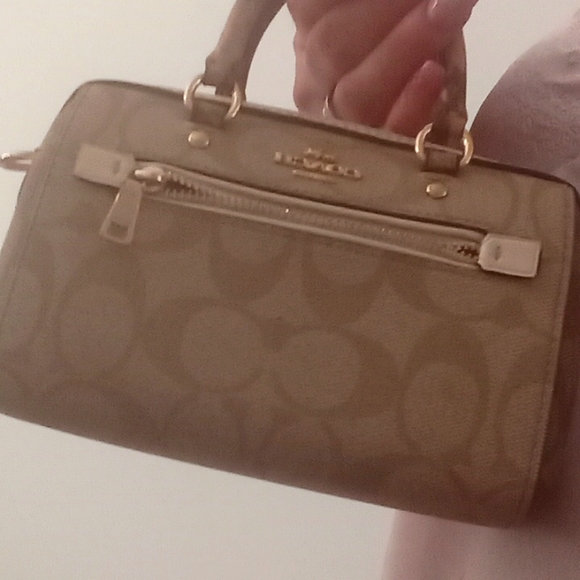Limited edition Coach purse - Picture 10 of 12